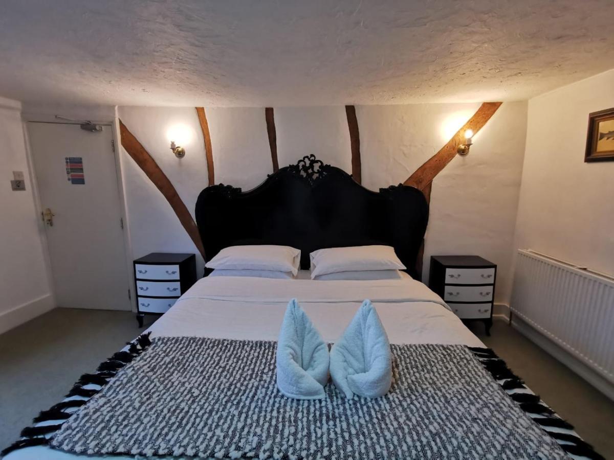 The Compasses Inn Fordingbridge Eksteriør bilde