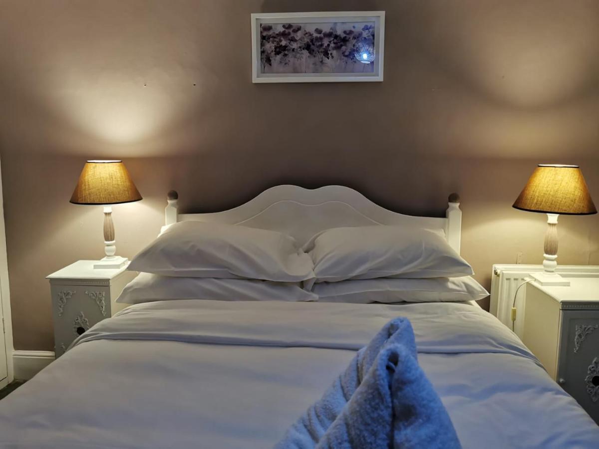 The Compasses Inn Fordingbridge Eksteriør bilde