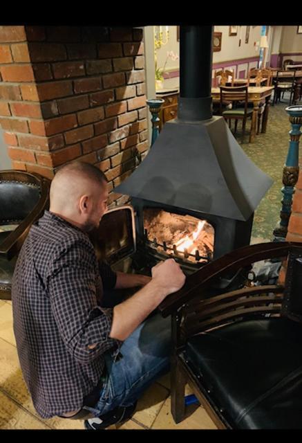 The Compasses Inn Fordingbridge Eksteriør bilde